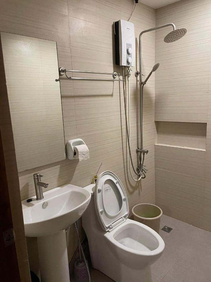 Zj Hometel Đảo Đảo Coron Ngoại thất bức ảnh